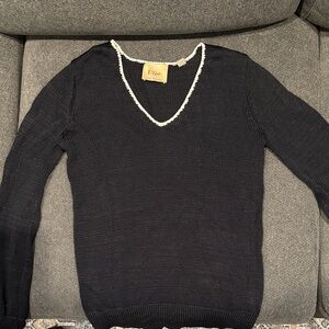 Elie Tahari Black V-Neck Sweater with White Trim